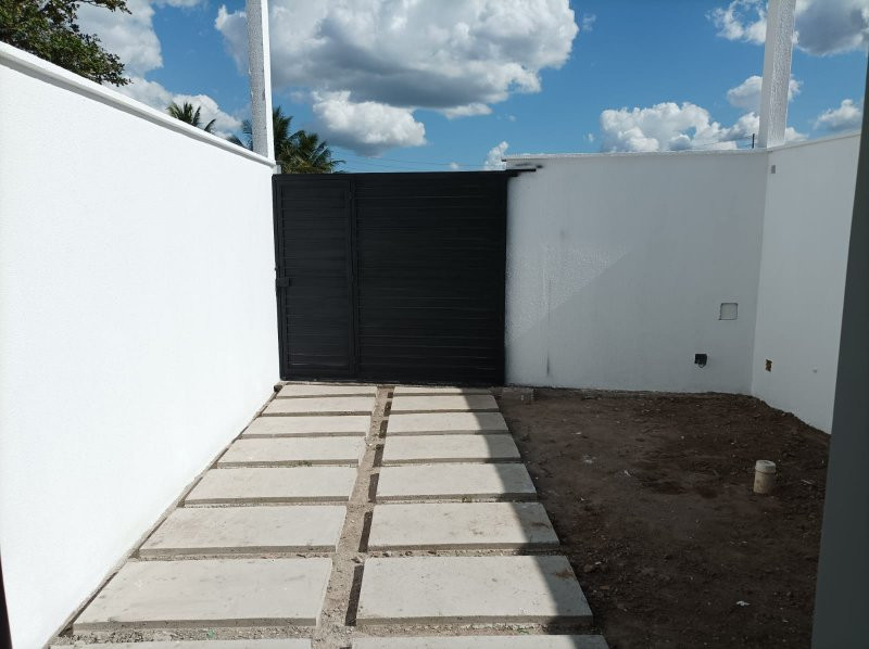 Casa para Comprar em Sim - Feira de Santana - Bahia