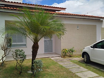 Casa em Condom�nio � Venda